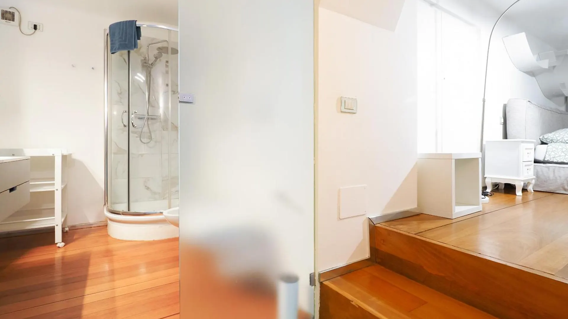 Aleardi 14 - Suite Apartment Milan