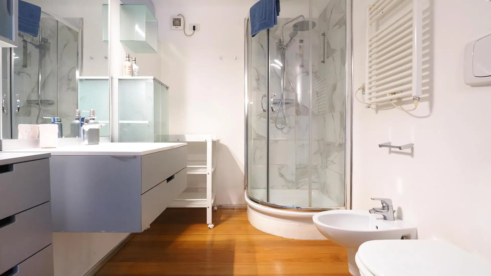 Aleardi 14 - Suite Apartment Milan